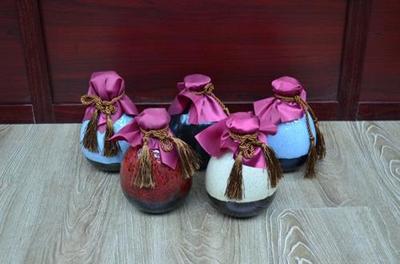 遼源酒包裝與呂氏陶瓷 自然美學(xué)與多元營(yíng)銷(xiāo)的融合之道